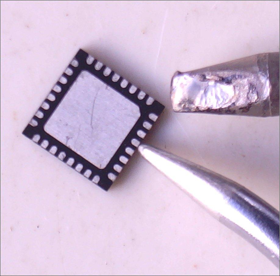 _images/stm32f051k8-soldering-iron-tip.jpg